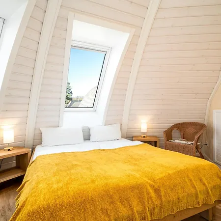 Kugelhaus Tamika - Sauna, Whirlpoolwanne Und Kamin Am Tollensesee *