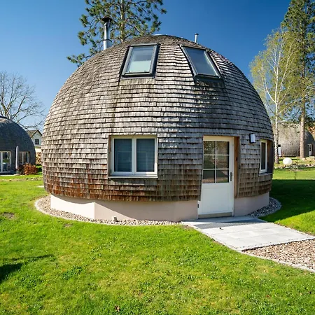 Kugelhaus Tamika - Sauna, Whirlpoolwanne Und Kamin Am Tollensesee * Penzlin